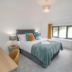 Riverside House Feriehus *