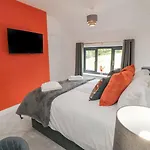 Riverside House * Scarborough