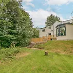 Riverside House Feriehus *