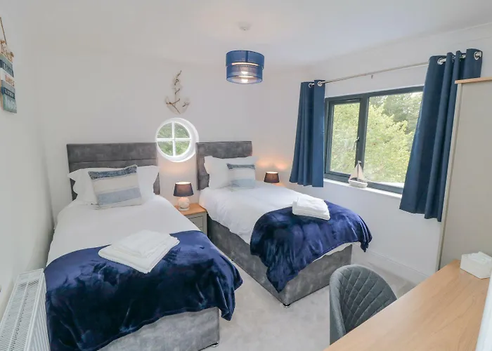 Riverside House * Scarborough