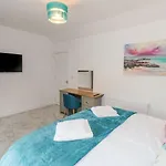 Riverside House 斯卡伯勒